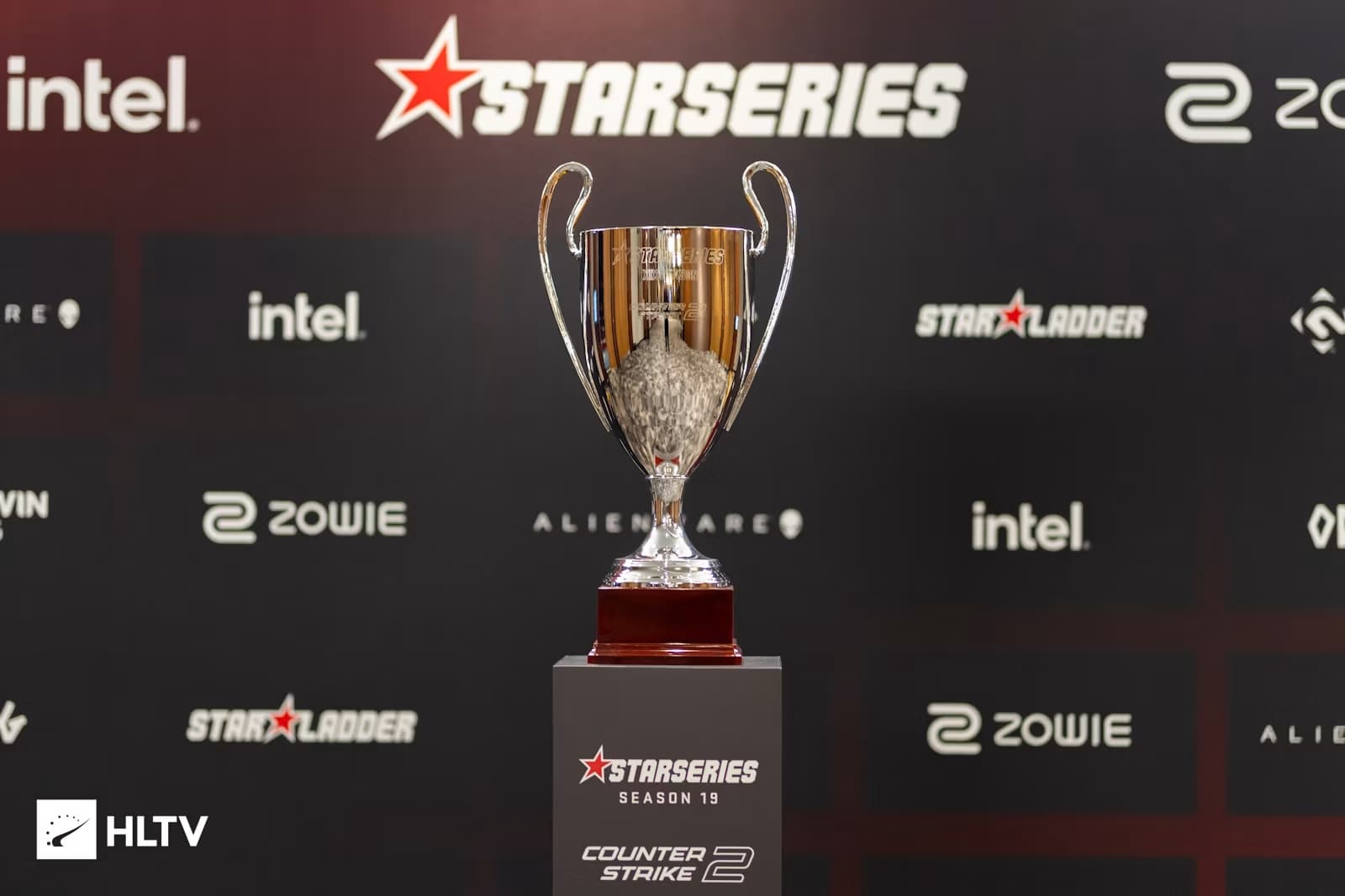 Vitality , Mouz , FURIA Esports 和 NAVI 頭條報導 StarLadder StarSeries Fall