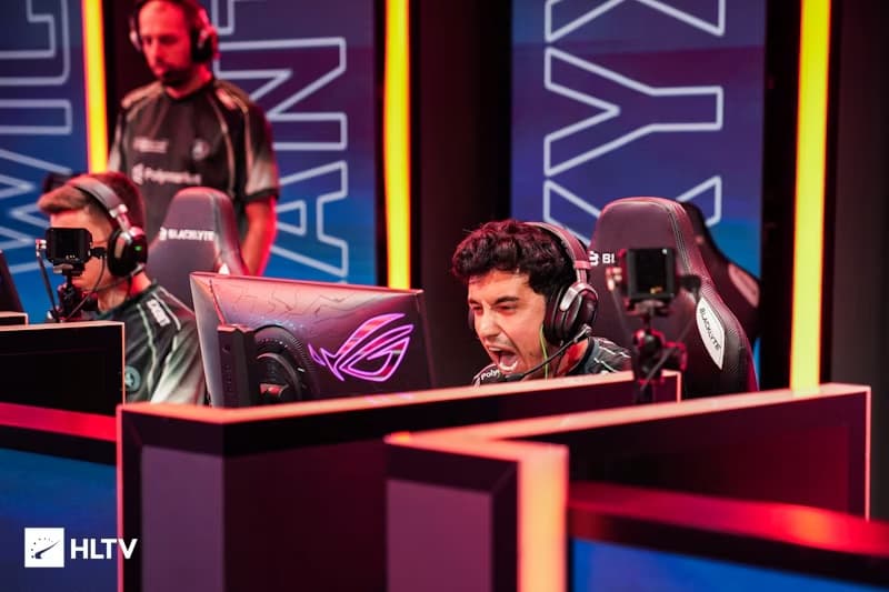 aurora rally past Falcons para conquistar o bronze da Thunderpick e subir acima deles no VRS