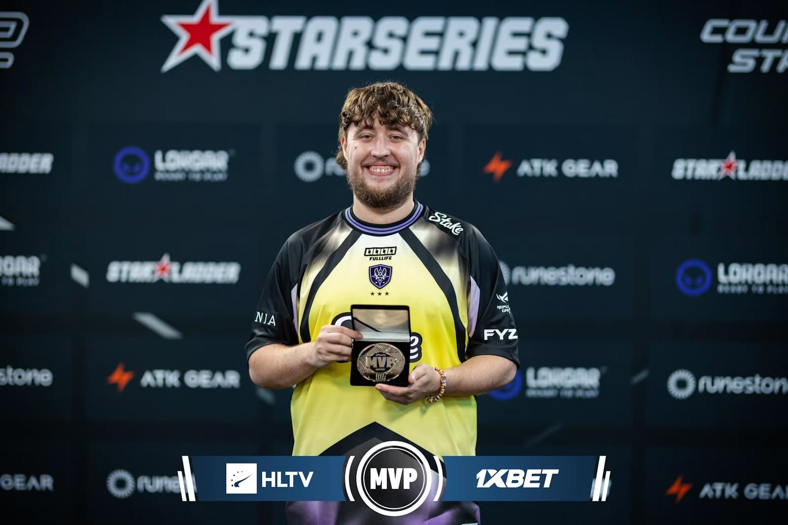 ZywOo завоевывает 33-й титул MVP карьеры после доминирующего выступления на StarSeries Fall