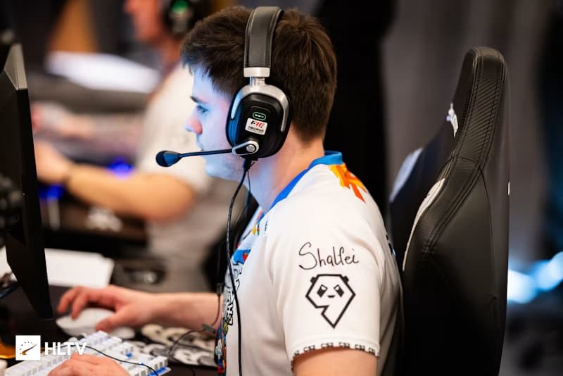 GamerLegion signs shalfey as IGL after benching Snax