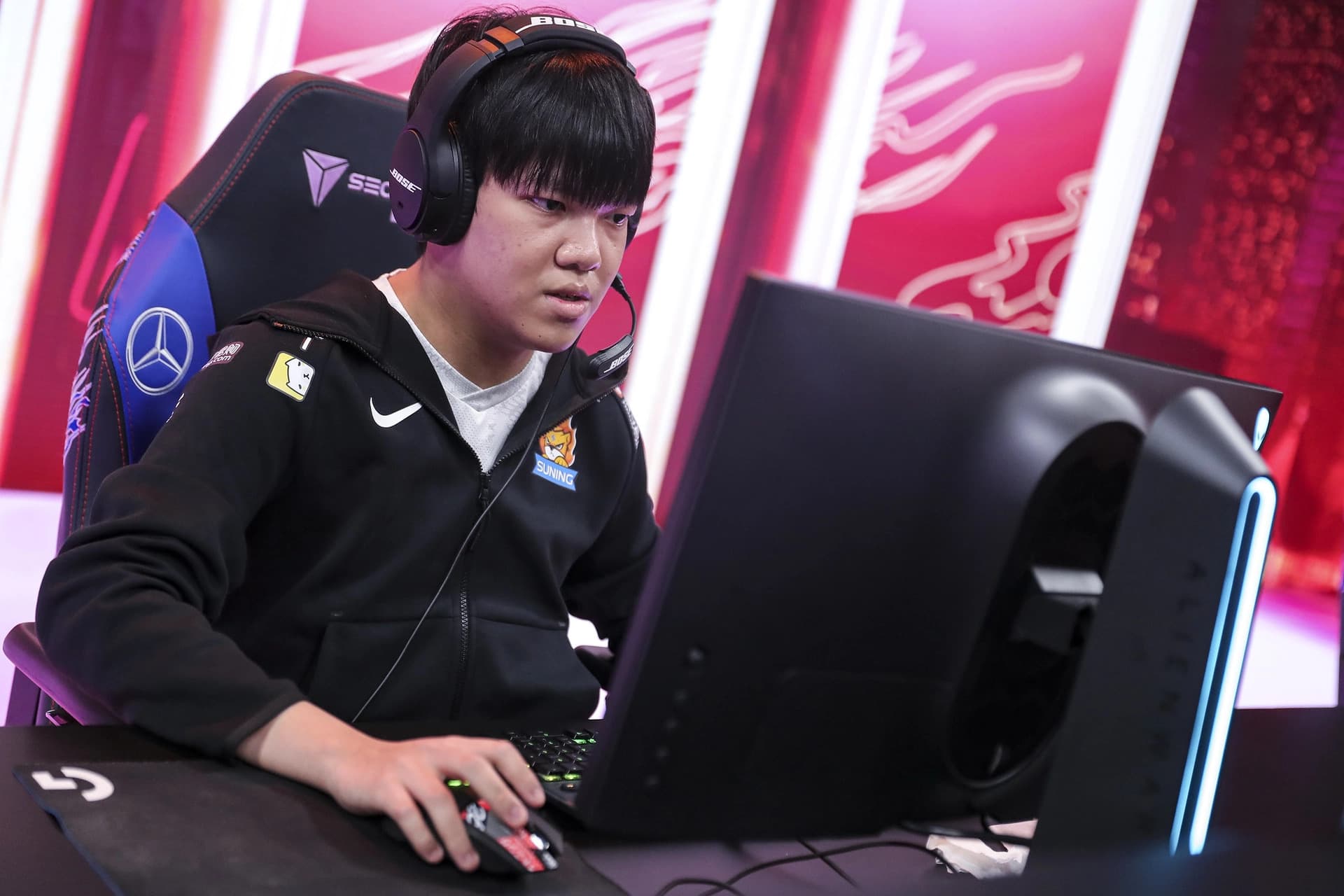 JD Gaming đưa vào Angel và xiaofang cho Demacia Cup